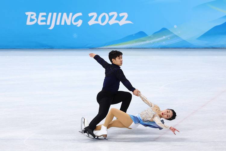 2022冬奥隋文静韩聪精彩图片
